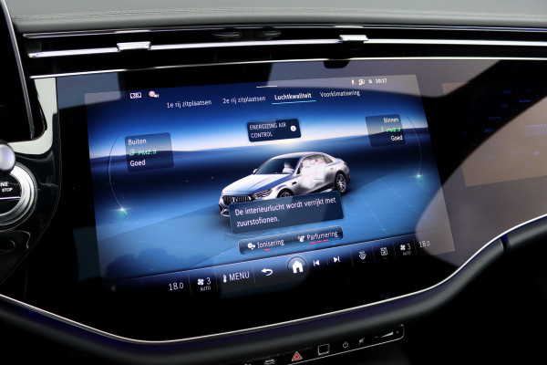 Mercedes-Benz E-Klasse AMG 53 4MATIC+ Premium+ | 585pk | Hyperscreen | Achterasbesturing | Stoelventilatie | Trekhaak | Vlakkenverwarming | Soft-Close | Burmester | Zonweringspakket | 3D-Display | HUD |