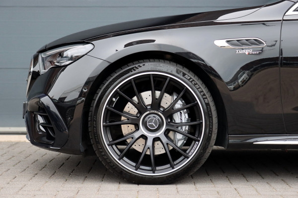 Mercedes-Benz E-Klasse AMG 53 4MATIC+ Premium+ | 585pk | Hyperscreen | Achterasbesturing | Stoelventilatie | Trekhaak | Vlakkenverwarming | Soft-Close | Burmester | Zonweringspakket | 3D-Display | HUD |