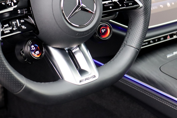 Mercedes-Benz E-Klasse AMG 53 4MATIC+ Premium+ | 585pk | Hyperscreen | Achterasbesturing | Stoelventilatie | Trekhaak | Vlakkenverwarming | Soft-Close | Burmester | Zonweringspakket | 3D-Display | HUD |