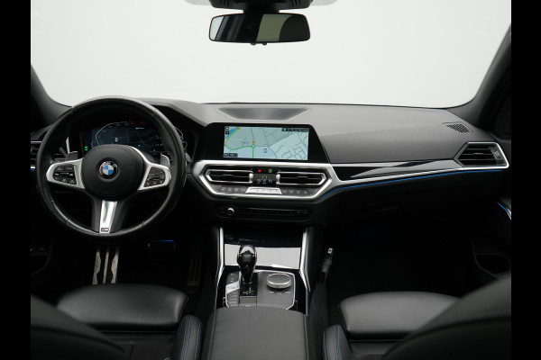 BMW 3 Serie Touring 330e M Sport Plug In Hybrid 293pk PHEV | Panodak | Adaptief Onderstel | Head Up | Adaptive Cruise | Laser LED || Camera | Alcantara Sportstoelen Memory & Verwarmd | Apple Carplay | Sfeerverlichting | Navigatie | Keyless | Bli