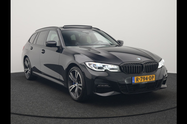 BMW 3 Serie Touring 330e M Sport Plug In Hybrid 293pk PHEV | Panodak | Adaptief Onderstel | Head Up | Adaptive Cruise | Laser LED || Camera | Alcantara Sportstoelen Memory & Verwarmd | Apple Carplay | Sfeerverlichting | Navigatie | Keyless | Bli