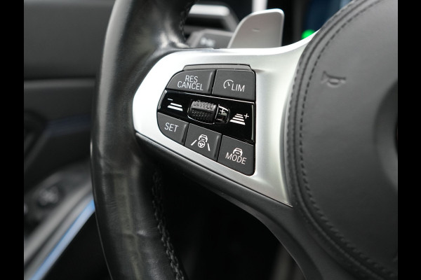 BMW 3 Serie Touring 330e M Sport Plug In Hybrid 293pk PHEV | Panodak | Adaptief Onderstel | Head Up | Adaptive Cruise | Laser LED || Camera | Alcantara Sportstoelen Memory & Verwarmd | Apple Carplay | Sfeerverlichting | Navigatie | Keyless | Bli