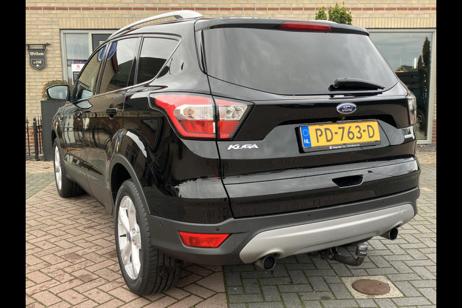 Ford Kuga 1.5 EcoBoost Titanium | Trekhaak | Camera | 1e eigenaar | NAP