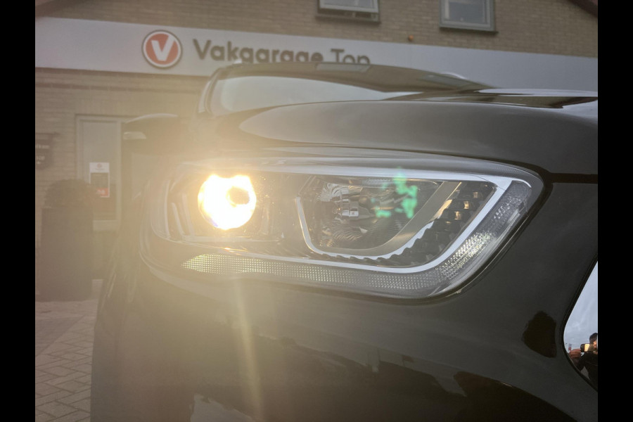 Ford Kuga 1.5 EcoBoost Titanium | Trekhaak | Camera | 1e eigenaar | NAP