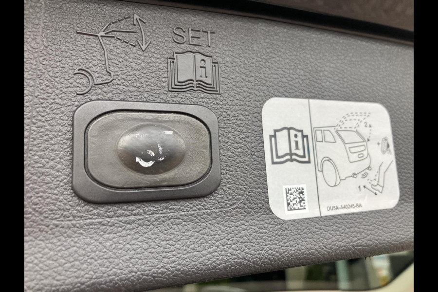 Ford Kuga 1.5 EcoBoost Titanium | Trekhaak | Camera | 1e eigenaar | NAP