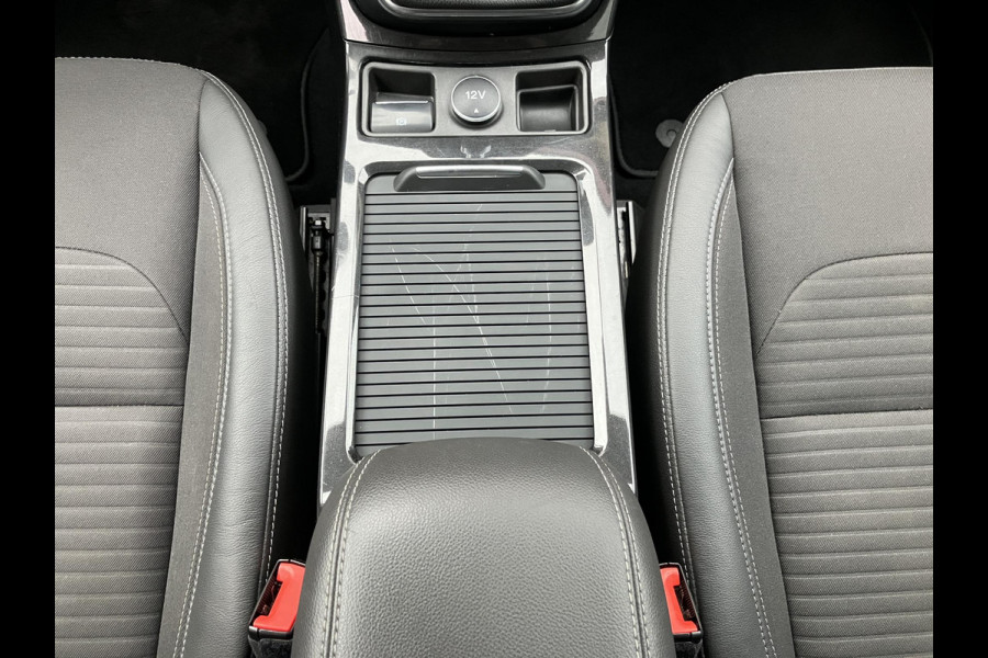 Ford Kuga 1.5 EcoBoost Titanium | Trekhaak | Camera | 1e eigenaar | NAP