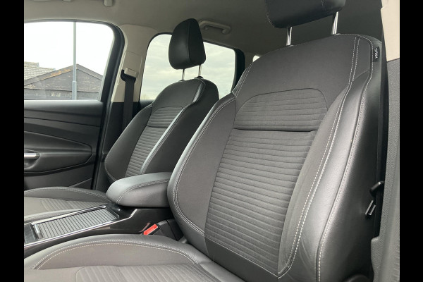 Ford Kuga 1.5 EcoBoost Titanium | Trekhaak | Camera | 1e eigenaar | NAP