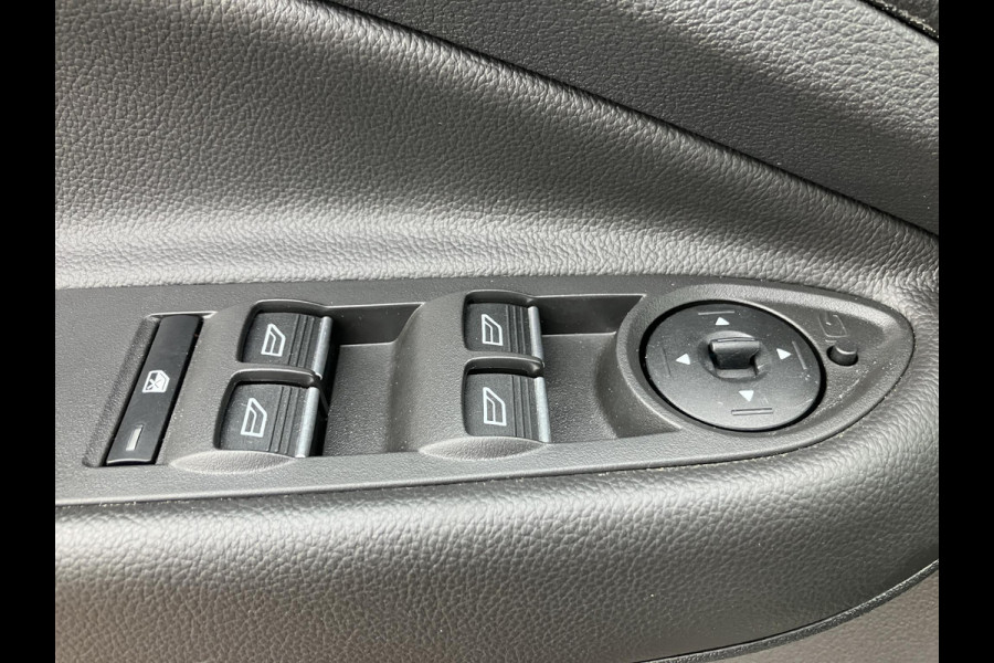 Ford Kuga 1.5 EcoBoost Titanium | Trekhaak | Camera | 1e eigenaar | NAP