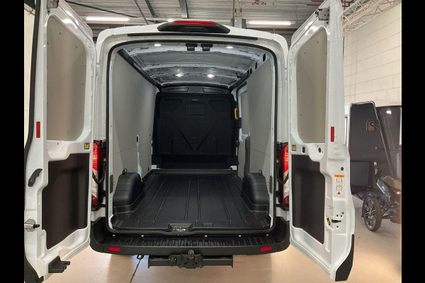 Ford Transit 350 2.0 TDCI L3H2 Trend 130pk | Safety Comfort-pakket | zuid | Navigatie Pack | Trekhaak | Reserve Wiel