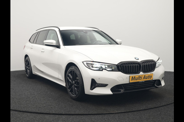 BMW 3 Serie Touring 330i Sportline 259pk Dealer O.H. | Trekhaak Af Fabriek | Lederen Sportstoelen Verwarmd | Apple Carplay | Sfeerverlichting | Cruise Control | Navigatie | Virtual | 18"L.M |
