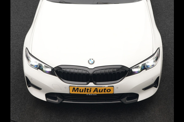 BMW 3 Serie Touring 330i Sportline 259pk Dealer O.H. | Trekhaak Af Fabriek | Lederen Sportstoelen Verwarmd | Apple Carplay | Sfeerverlichting | Cruise Control | Navigatie | Virtual | 18"L.M |