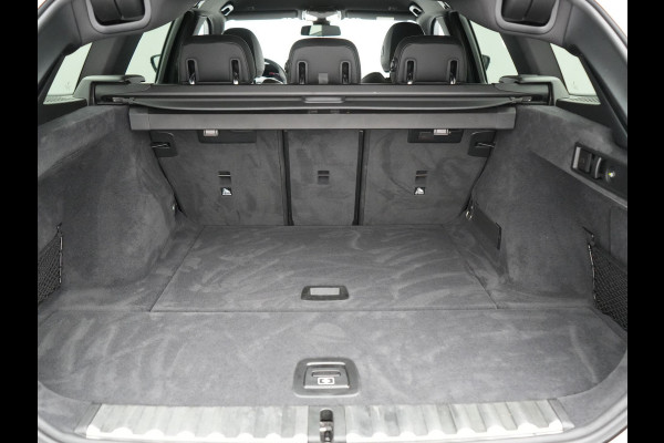 BMW 3 Serie Touring 330i Sportline 259pk Dealer O.H. | Trekhaak Af Fabriek | Lederen Sportstoelen Verwarmd | Apple Carplay | Sfeerverlichting | Cruise Control | Navigatie | Virtual | 18"L.M |