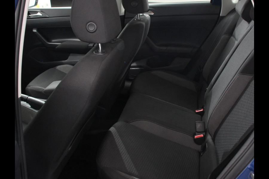 Volkswagen Polo 1.0 TSI Life Nieuw model Navigatie Digitale Cockpit Airco Parkeer sensoren V+A | LED Lichtmetalen Velgen