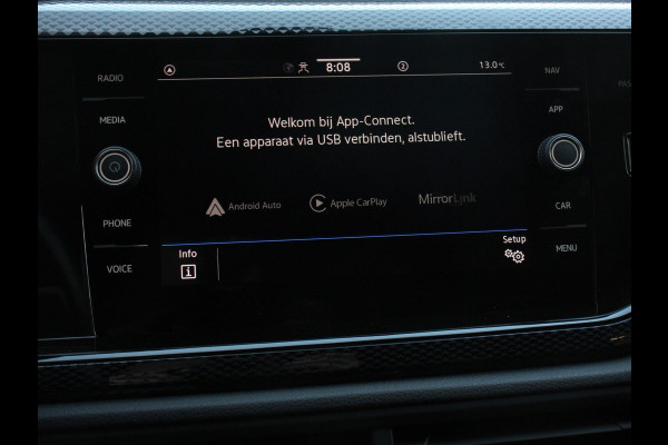 Volkswagen Polo 1.0 TSI Life Nieuw model Navigatie Digitale Cockpit Airco Parkeer sensoren V+A | LED Lichtmetalen Velgen