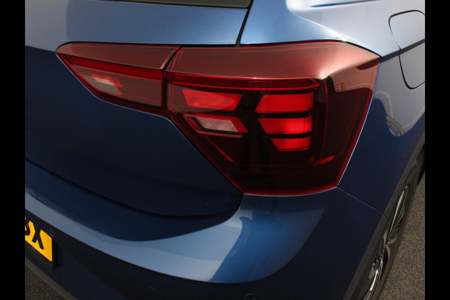 Volkswagen Polo 1.0 TSI Life Nieuw model Navigatie Digitale Cockpit Airco Parkeer sensoren V+A | LED Lichtmetalen Velgen