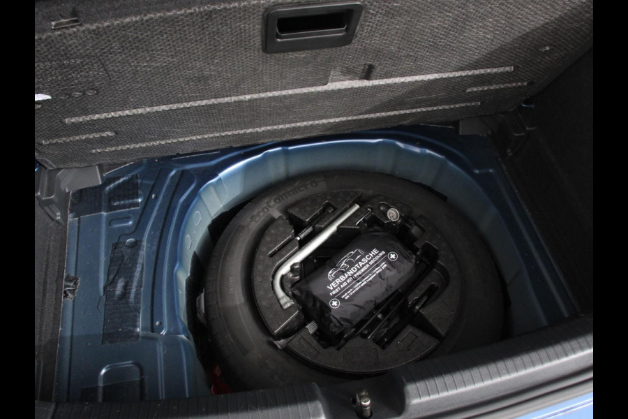 Volkswagen Polo 1.0 TSI Life Nieuw model Navigatie Digitale Cockpit Airco Parkeer sensoren V+A | LED Lichtmetalen Velgen