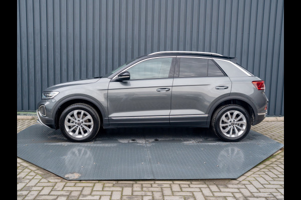 Volkswagen T-Roc 1.5 TSI Life Edition | IQ Light | Trekhaak afnb. | Navi | Stoelverw. | Prijs Rijklaar!!