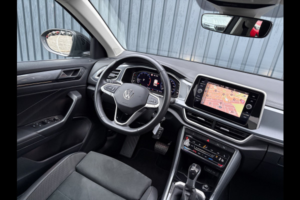Volkswagen T-Roc 1.5 TSI Life Edition | IQ Light | Trekhaak afnb. | Navi | Stoelverw. | Prijs Rijklaar!!