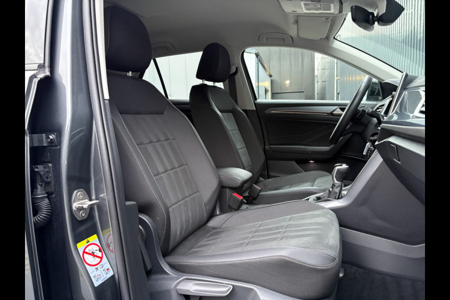 Volkswagen T-Roc 1.5 TSI Life Edition | IQ Light | Trekhaak afnb. | Navi | Stoelverw. | Prijs Rijklaar!!