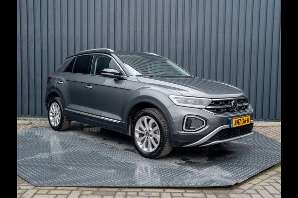 Volkswagen T-Roc 1.5 TSI Life Edition | IQ Light | Trekhaak afnb. | Navi | Stoelverw. | Prijs Rijklaar!!