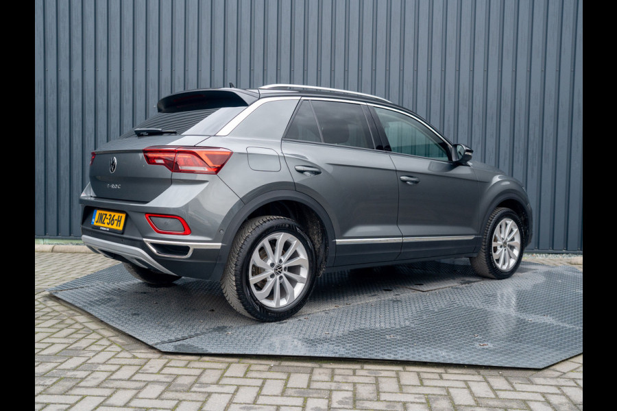 Volkswagen T-Roc 1.5 TSI Life Edition | IQ Light | Trekhaak afnb. | Navi | Stoelverw. | Prijs Rijklaar!!