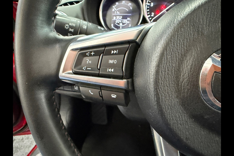 Mazda MX-5 1.5 SkyActiv-G 131 S | Aero Pakket | Leder | Stoelverwarming | Dealonderhouden