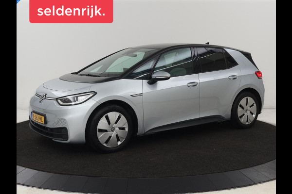 Volkswagen ID.3 Business 58 kWh | Stoel & stuurverwarming | Camera | Carplay | Adaptive cruise | Matrix LED | Navigatie | Climate control | Parkeerhulp | Bluetooth