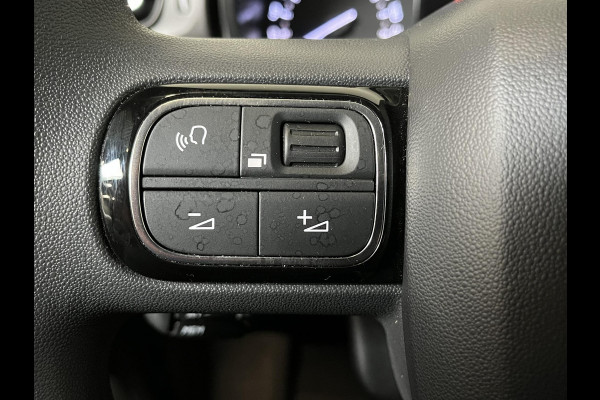 Citroën C3 1.2 PureTech Max Automaat  Airco Navigatie d.m.v.Apple carplay / Android Auto Parksensoren Lichtmetalen Velgen