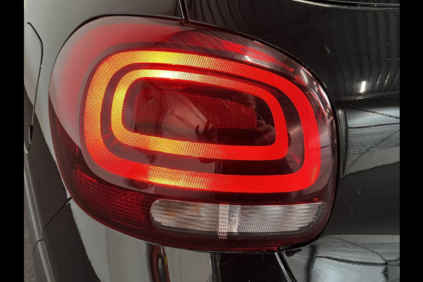 Citroën C3 1.2 PureTech Max Automaat  Airco Navigatie d.m.v.Apple carplay / Android Auto Parksensoren Lichtmetalen Velgen