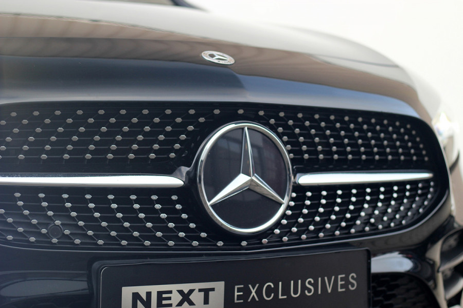 Mercedes-Benz A-Klasse 180 Business Solution AMG | Pano | Carplay | Sfeer | Night