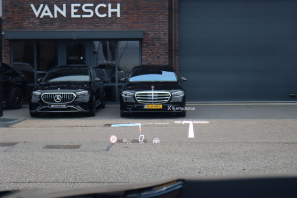 Mercedes-Benz E-Klasse 220 d AMG Line Premium+ | Hyperscreen | Distronic+ | Achterasbesturing | Luchtvering | Memory | Soft-Close |  3D-Display | Stoelventilatie | Burmester | HUD | Surround Camera |