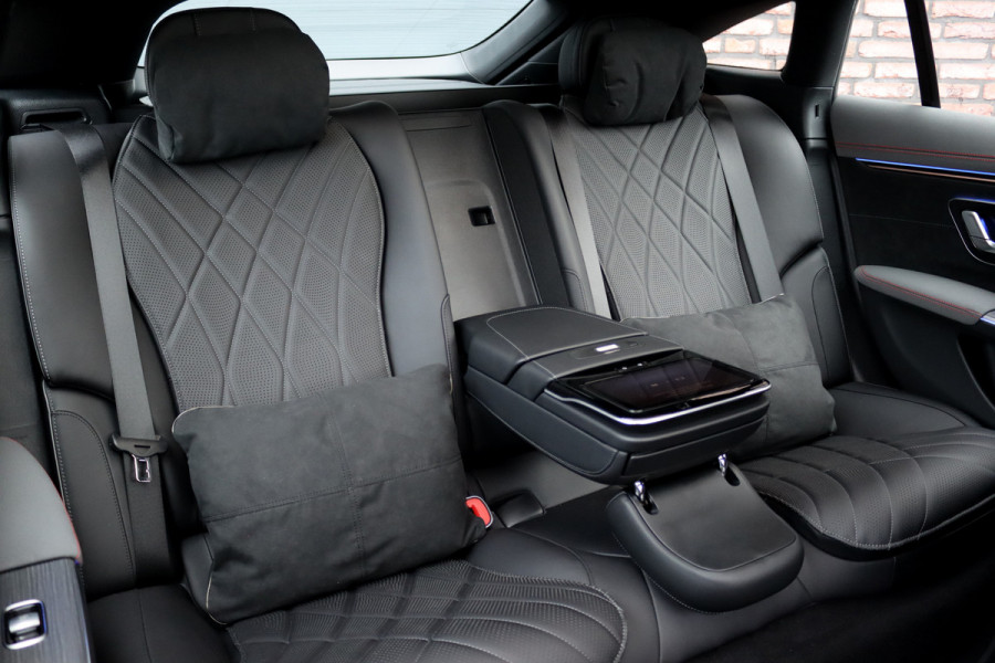 Mercedes-Benz EQS AMG 53 4MATIC+ 108 kWh | 658pk | Hyperscreen | Airmatic | Achterasbesturing | Comfortpakket Plus | MBUX Table | Distronic+ | HID | Soft-Close | Stoelventilatie V+A |