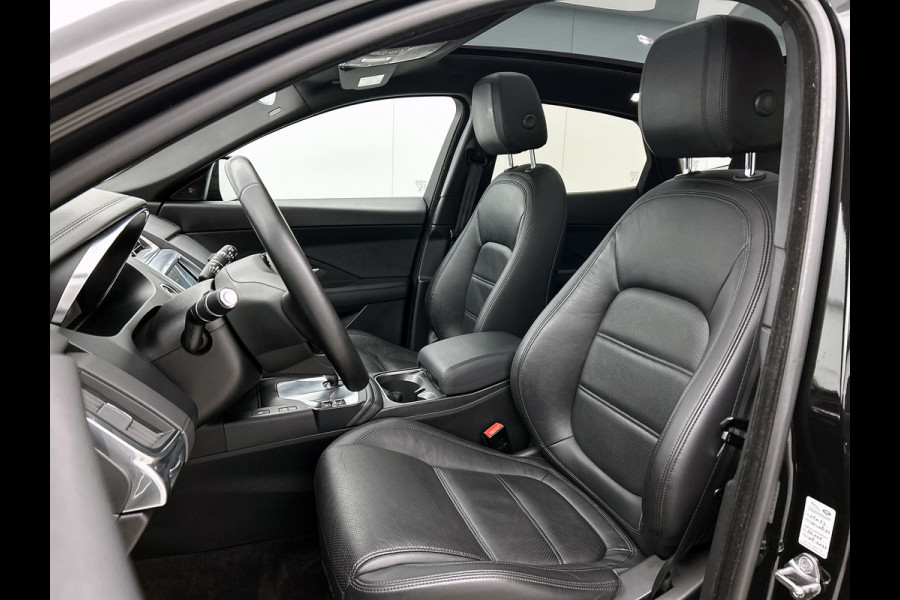 Jaguar E-Pace 2.0 P250 AWD HSE (NL-auto, Goed OnderH, Panoramadak, Camera, StoelV, Navi, Parkeersensoren, Climate Con, Etc)