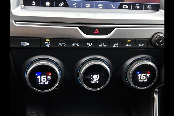 Jaguar E-Pace 2.0 P250 AWD HSE (NL-auto, Goed OnderH, Panoramadak, Camera, StoelV, Navi, Parkeersensoren, Climate Con, Etc)