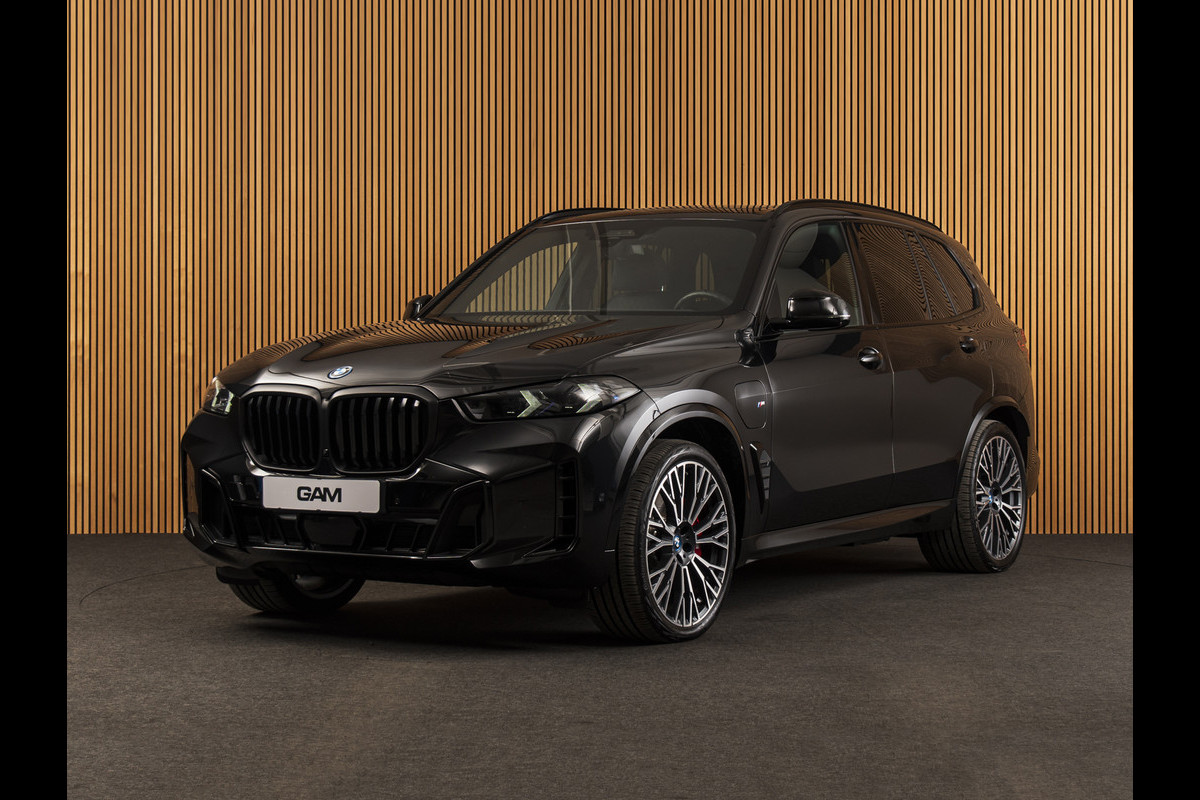 BMW X5 xDrive50e M-SPORT PRO I MASSAGE I TOWB I 22" I CARBON I PANO