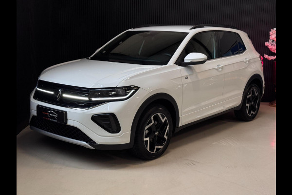Volkswagen T-Cross 1.5 TSI R-Line DSG | IQ LED | CAMERA | TREKHAAK | NIEUWSTAAT!