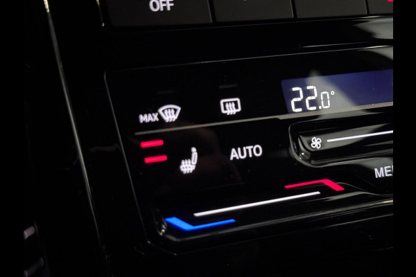 Volkswagen T-Cross 1.5 TSI R-Line DSG | IQ LED | CAMERA | TREKHAAK | NIEUWSTAAT!