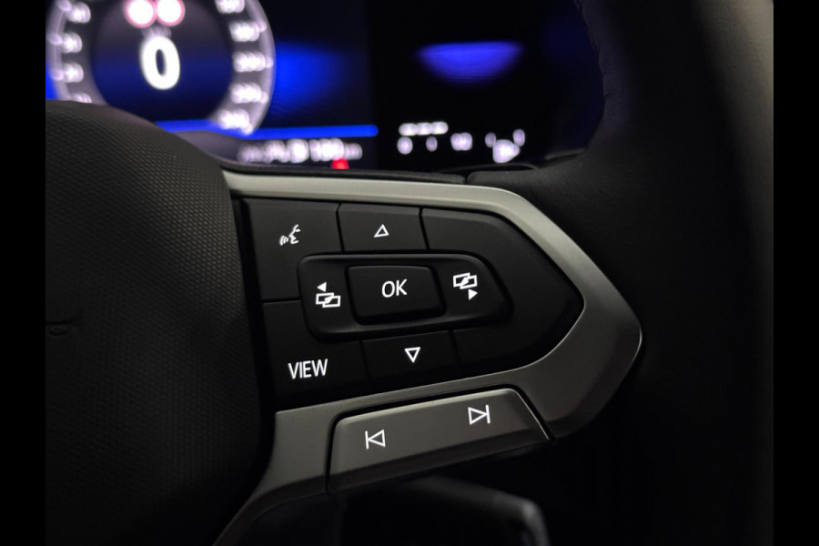 Volkswagen T-Cross 1.5 TSI R-Line DSG | IQ LED | CAMERA | TREKHAAK | NIEUWSTAAT!