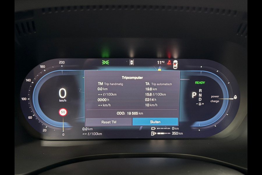 Volvo XC60 2.0 T6 Plug-in hybrid AWD Ultra Black Edition | Pano | Luchtvering | 21' inch | Bowers&Wilkins | BTW