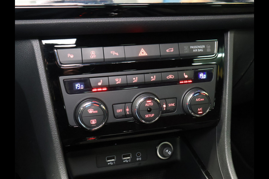 CUPRA Ateca 2.0 TSI 4DRIVE [REMUS GPF-BACK UITLAATSYSTEEM, SCHUIFKANTELDAK, TREKHAAK INKLAPBAAR, APPLE CARPLAY, ANDROID, SPORTSTOELEN, 360 CAMERA, BEATS SOUND, ADAPTIVE CRUISE, DODE HOEK DETECTIE, STOELVERWARMING, CLIM