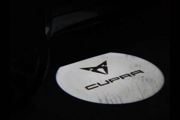 CUPRA Ateca 2.0 TSI 4DRIVE [REMUS GPF-BACK UITLAATSYSTEEM, SCHUIFKANTELDAK, TREKHAAK INKLAPBAAR, APPLE CARPLAY, ANDROID, SPORTSTOELEN, 360 CAMERA, BEATS SOUND, ADAPTIVE CRUISE, DODE HOEK DETECTIE, STOELVERWARMING, CLIM