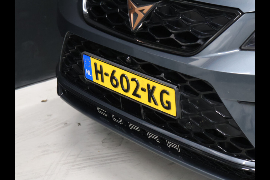 CUPRA Ateca 2.0 TSI 4DRIVE [REMUS GPF-BACK UITLAATSYSTEEM, SCHUIFKANTELDAK, TREKHAAK INKLAPBAAR, APPLE CARPLAY, ANDROID, SPORTSTOELEN, 360 CAMERA, BEATS SOUND, ADAPTIVE CRUISE, DODE HOEK DETECTIE, STOELVERWARMING, CLIM