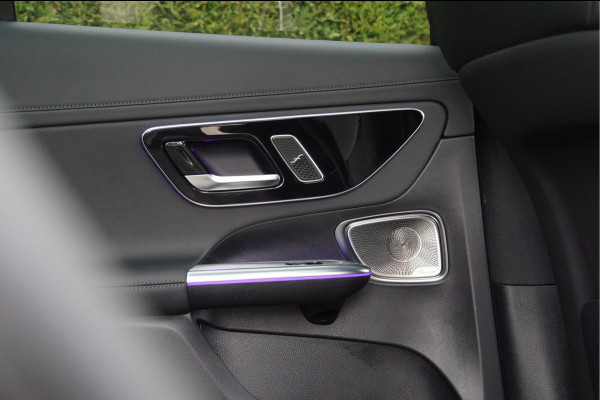 Mercedes-Benz GLC GLC 300 e 4M AMG Line | Luchtvering Achteras Trekhaak Burmester Head-Up Memory