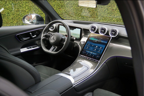 Mercedes-Benz GLC GLC 300 e 4M AMG Line | Luchtvering Achteras Trekhaak Burmester Head-Up Memory