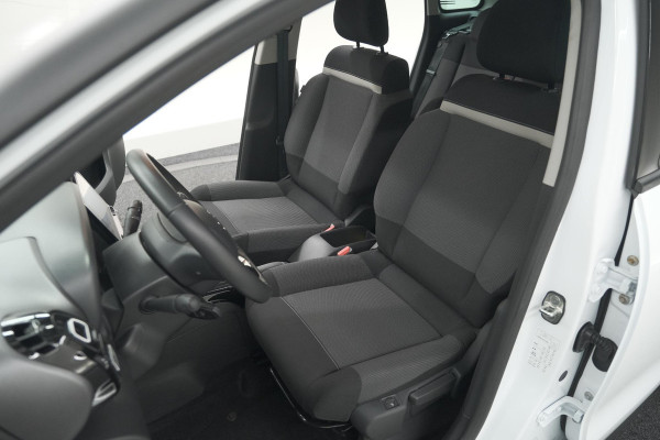 Citroën C3 Aircross PureTech 130 EAT6 Plus | Stoelverwarming | Parkeersensoren | Apple Carplay