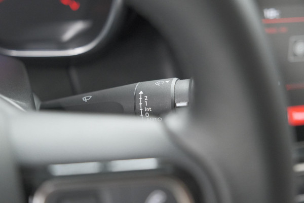 Citroën C3 Aircross PureTech 130 EAT6 Plus | Stoelverwarming | Parkeersensoren | Apple Carplay