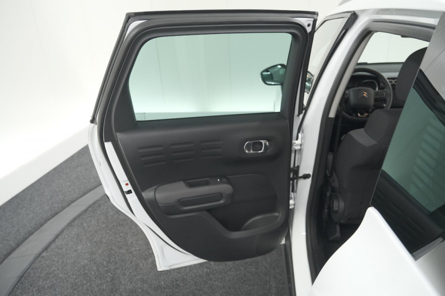 Citroën C3 Aircross PureTech 130 EAT6 Plus | Stoelverwarming | Parkeersensoren | Apple Carplay