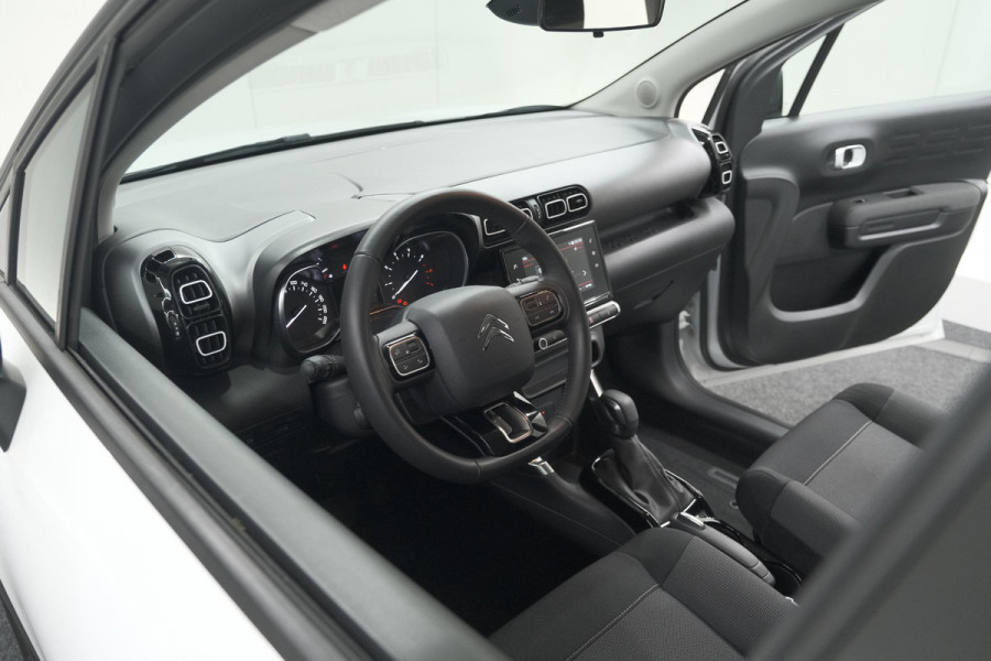 Citroën C3 Aircross PureTech 130 EAT6 Plus | Stoelverwarming | Parkeersensoren | Apple Carplay