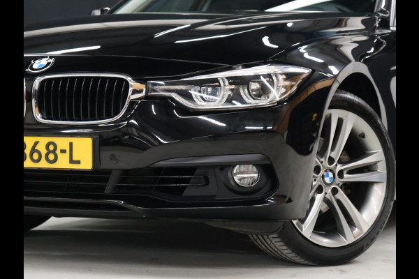 BMW 3 Serie Touring 318i Corporate Lease Executive [CRUISE CONTROL, BLUETOOTH TELEFOON, PDC V+A, AUTOMATISCHE AIRCO, ELEKTRISCHE ACHTERKLEP, BMW LED, NIEUWSTAAT]