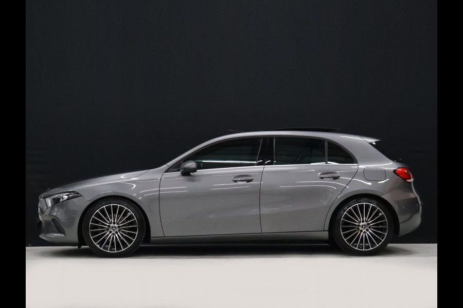 Mercedes-Benz A-Klasse 200 Business Solution [SCHUIFKANTELDAK, TREKHAAK, BLUETOOTH TELEFOON, CRUISE CONTROL, ACHTERUITRIJCAMERA, PDC V+A, STOELVERWARMING, FLIPPERS, AUTOMATISCHE AIRCO, NIEUWSTAAT,